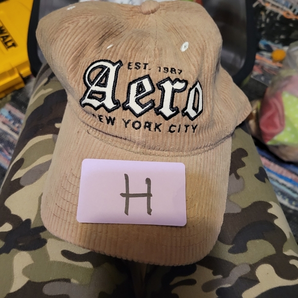 Aero women one size corduroy logo hat tan color - Picture 8 of 8